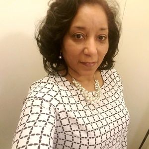 Meet your Posher, Debra